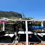 In With Garden * Porto Da Cruz