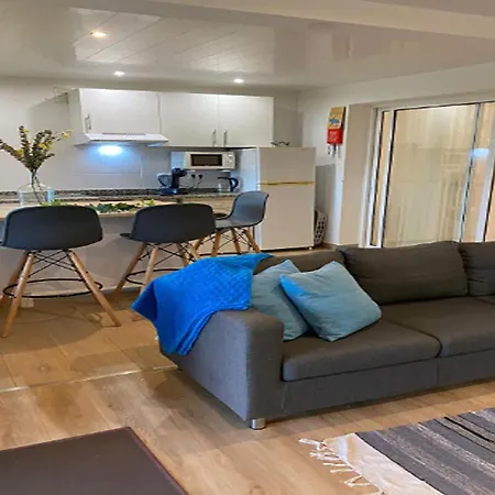 Dom wakacyjny In With Garden Porto Da Cruz